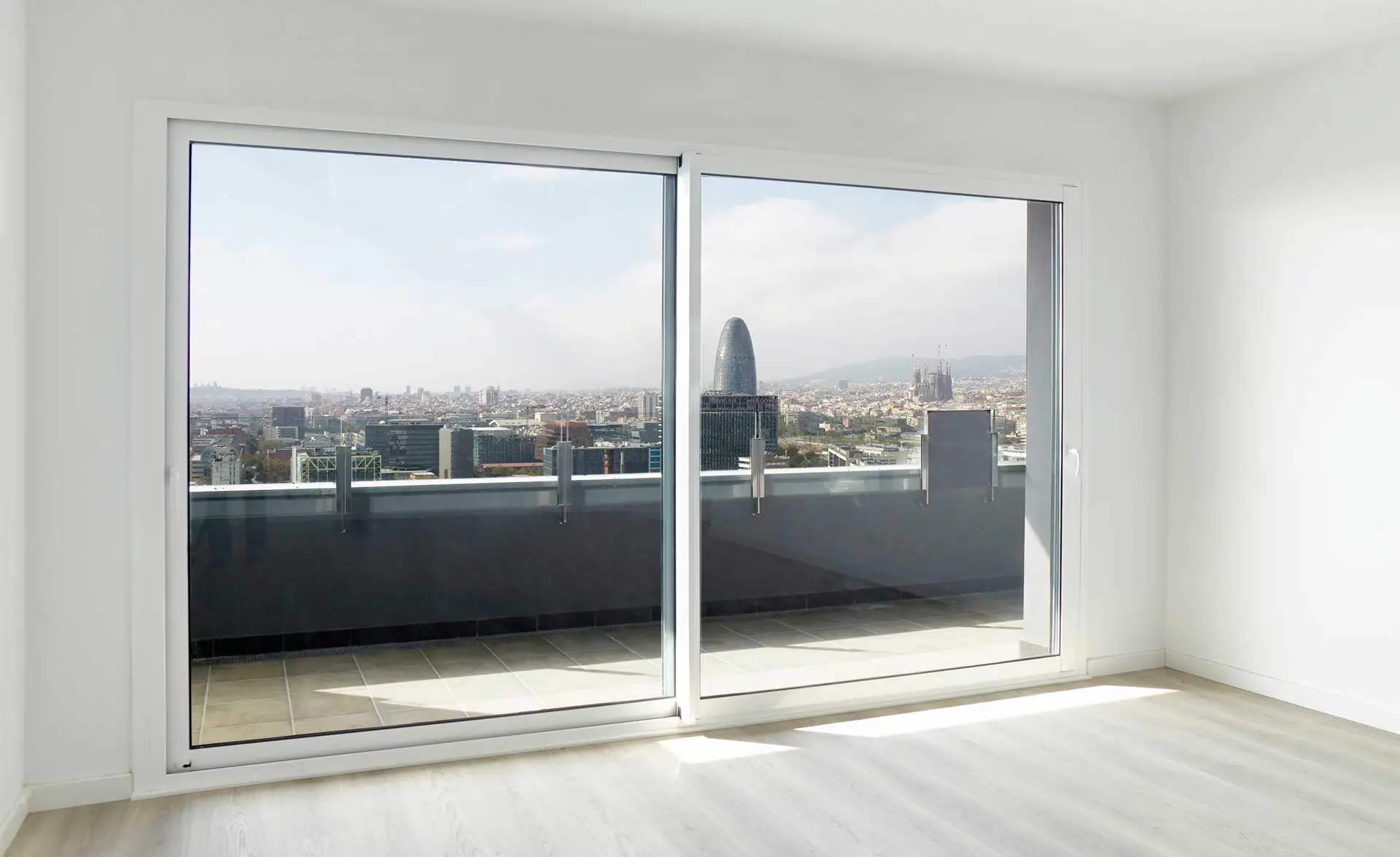 EdgeGlide - Sliding Aluminium Door