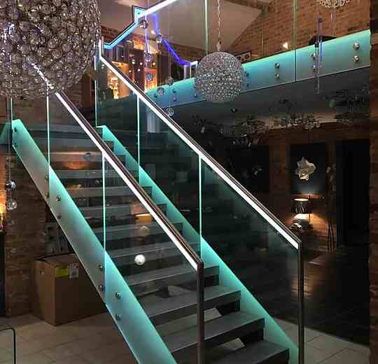 Commercial Glass Balustrades in Bricket Wood
