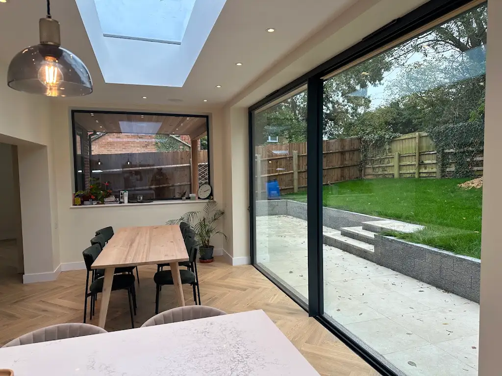 EdgeGlide - Slim Sliding Door