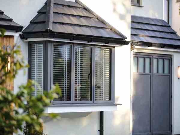 Modern Aluminium Bay Window Enfield