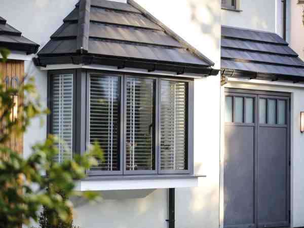 Modern Aluminium Bay Window Hertfordshire