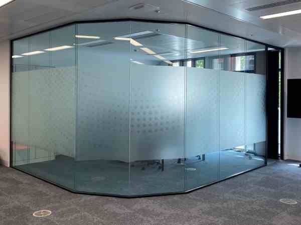 Office Glass Partition Bricket Wood